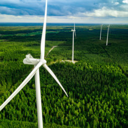 Do slovenskej energetiky má pribudnúť 100 až 150 veterných turbín