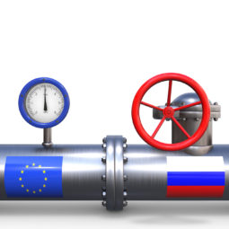 EÚ by mala zvážiť zákaz ruského plynu