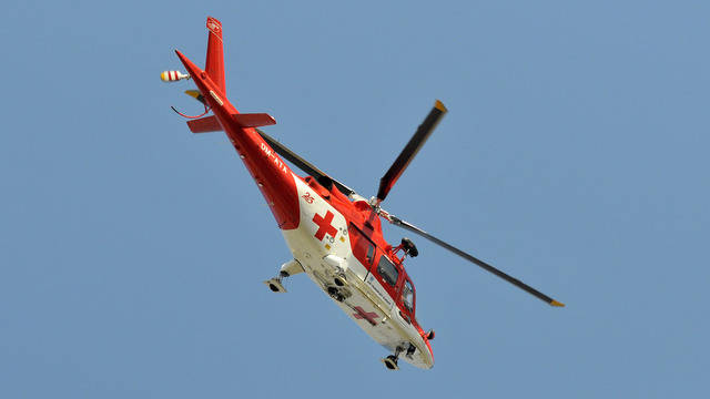 Záchranári, vrtuľník