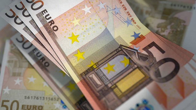 50 eur, peniaze, eurá