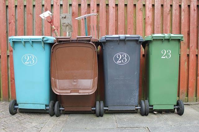 Odpadkove kose pixabay.jpg