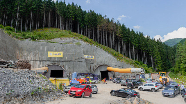 DOPRAVA: Obnovenie prác na tuneli Čebrať