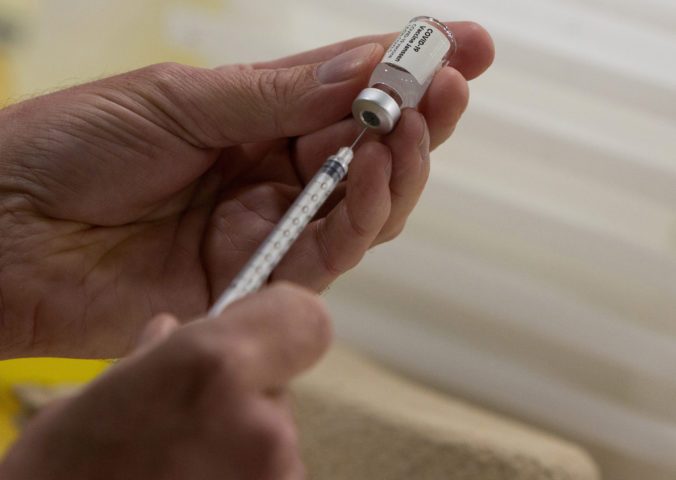 Rezort zdravotníctva spúšťa registráciu na očkovanie jednodávkovou vakcínou Janssen