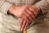 ruky bolst reuma osteoporoza