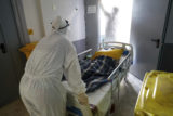 Stále je dostatok lôžok s umelou pľúcnou ventiláciou v nemocniciach, ktoré robia bielu medicínu